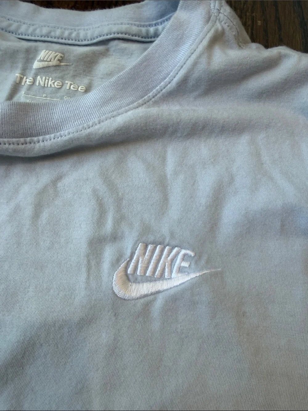 Nike Men’s size small pale blue Short Sleeve Crew Tee